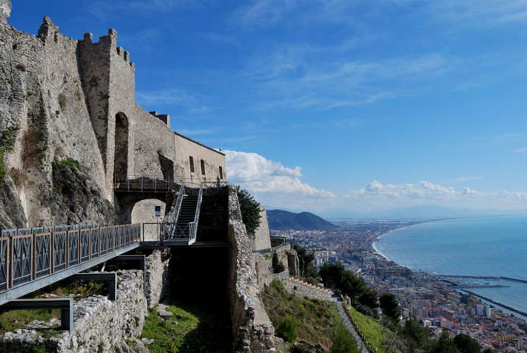 Sichelgaita Apartamento Salerno